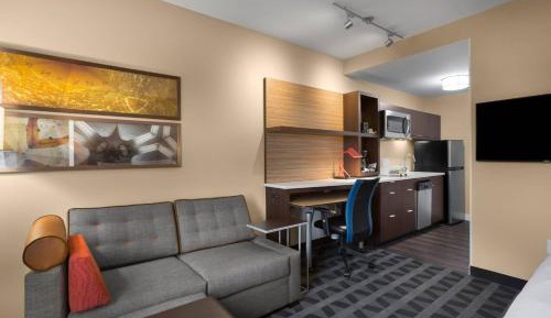 Studio, 1 King, Sofa bed