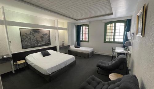Triple Room