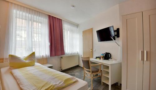 Single Room with Private Bathroom