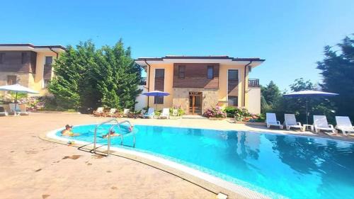 Studio with Pool View