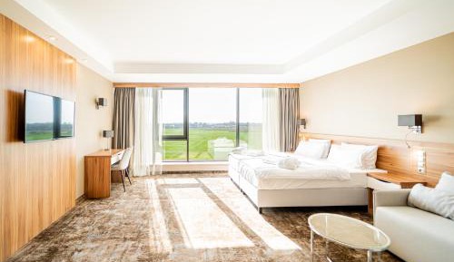Large Double Room