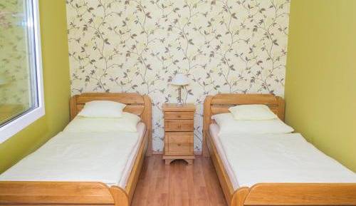 One-Bedroom Apartment (4 Adults)