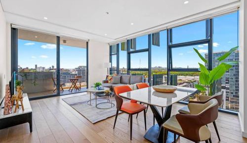 Two-Bedroom Apartment with City View
