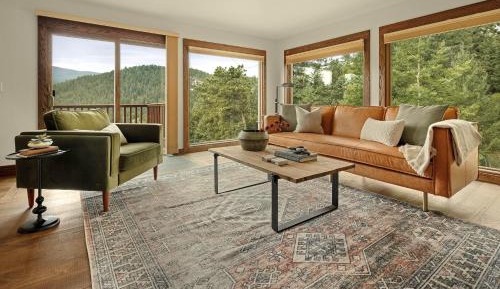 Three-Bedroom Holiday Home 