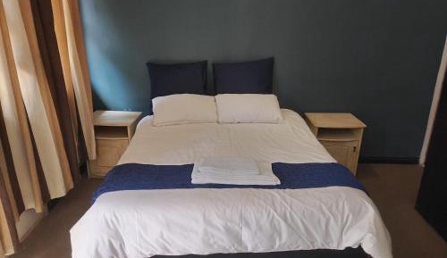 Deluxe Double Room with Shower