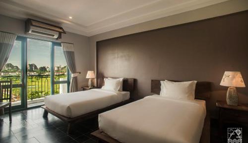 Superior Twin Room