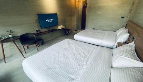 Standard Twin Room with Garden View