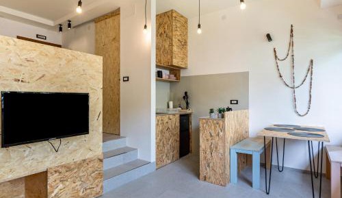 Superior One-Bedroom Apartment