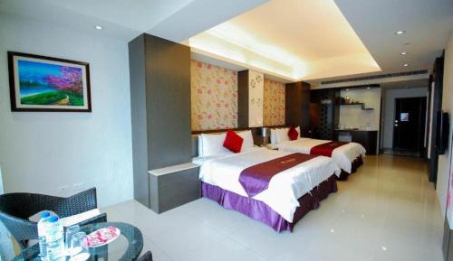 Classic Quadruple Room