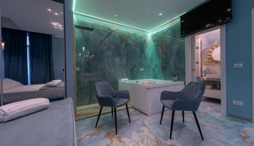 Double Room with Spa Bath