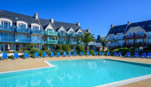 Superior One-Bedroom Apartment