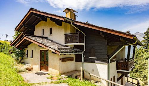 Superior One-Bedroom Apartment with Balcony