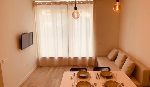 Deluxe Apartment