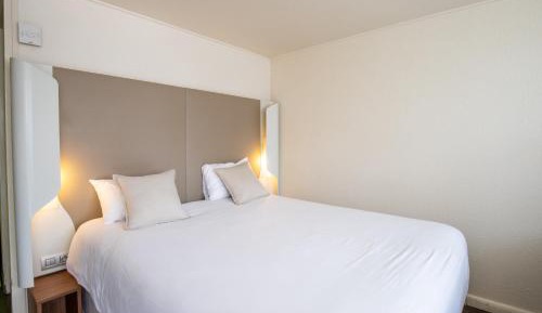 New Generation Double Room ( 1 Double Room + 1 Junior Bed)