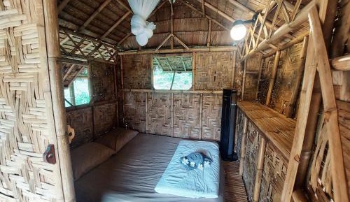 Bungalow with Garden View