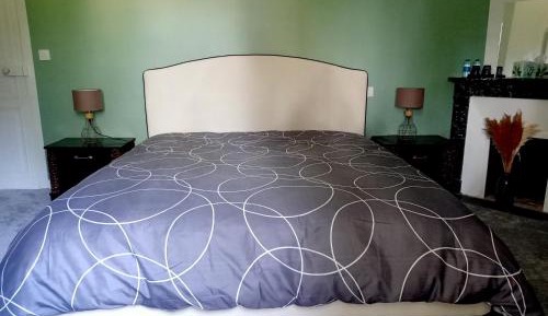 Standard King Room