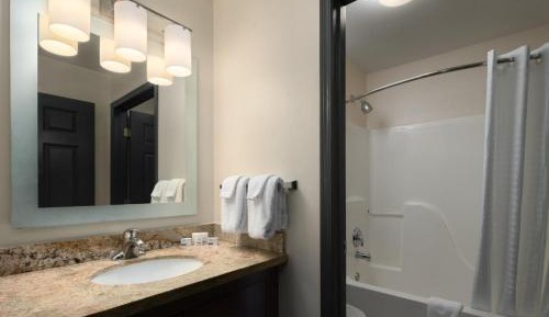 Queen Studio Suite