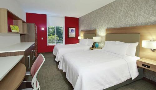 Queen Studio with Two Queen Beds - Mobility Access/Non-Smoking