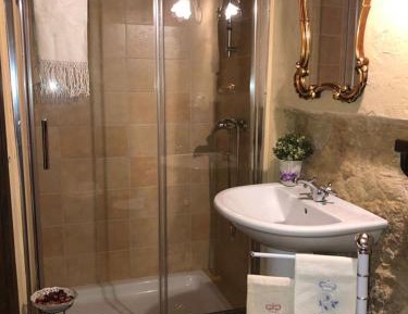 Deluxe Double Room with Extra Bed