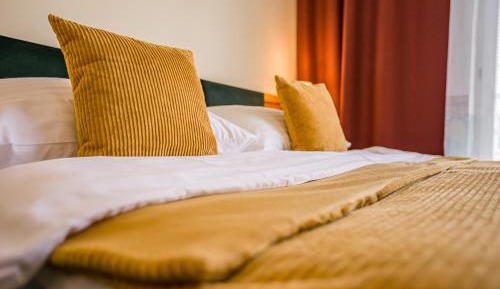 Double or Twin Room with Extra Bed