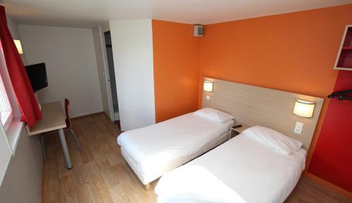 Classic Twin Room