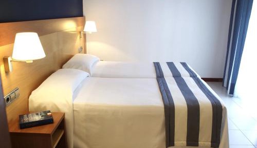 Basic Triple Room (2 Adults + 1 Child) Without Balcony 