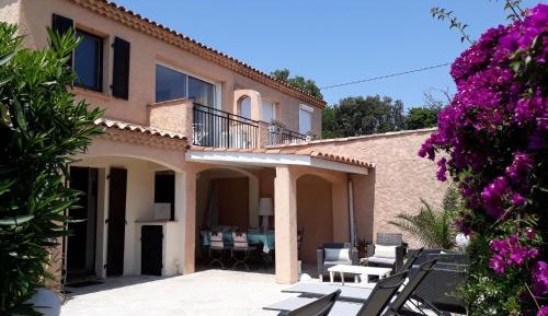 Three-Bedroom Vacation Home 