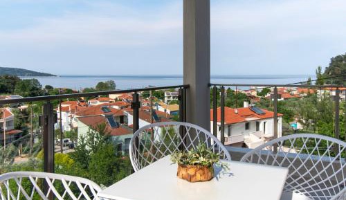 Studio with Sea View