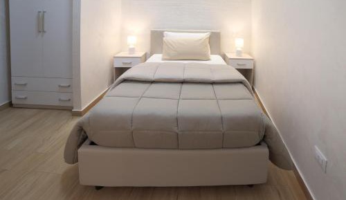 Single Room with Private Bathroom