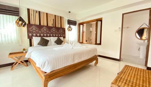 King Suite with Balcony