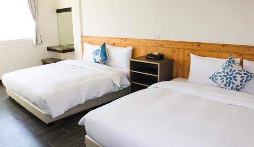 Quadruple Room with Mountain View