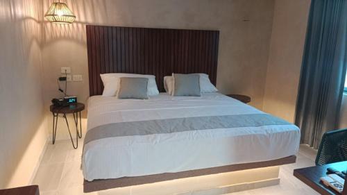Suite with Pool View