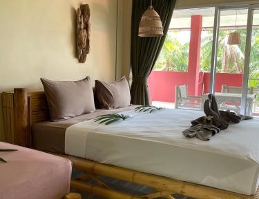 Triple Room with Private Bathroom