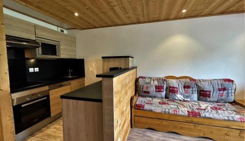 Apartment (4 Adults)