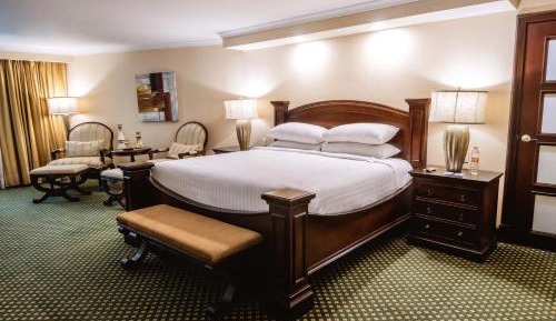 Executive lounge access, 1 Bedroom Presidential Suite