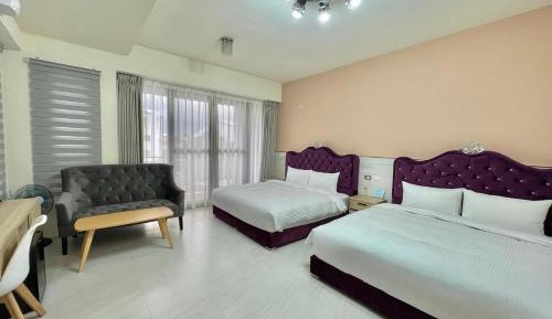 Classic Quadruple Room