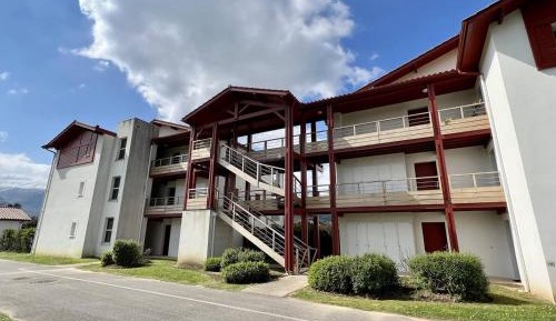 Apartment (3 Adults)