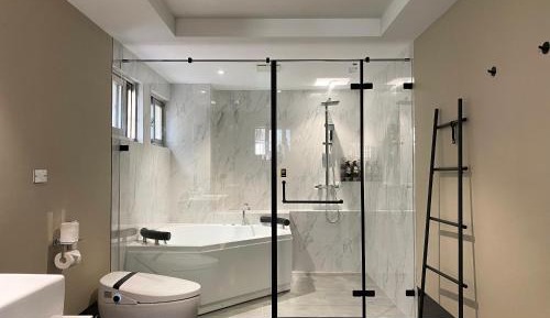 King Room with Garden View