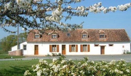 Holiday Home (9 Adults)