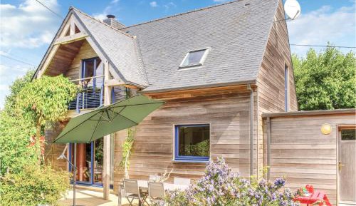 Three-Bedroom Vacation Home 