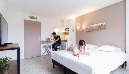Superior Studio (2 Adults)
