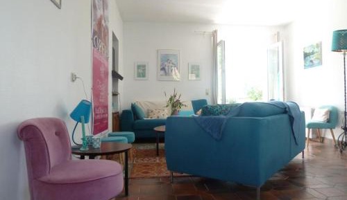 Holiday Home (8 Adults)