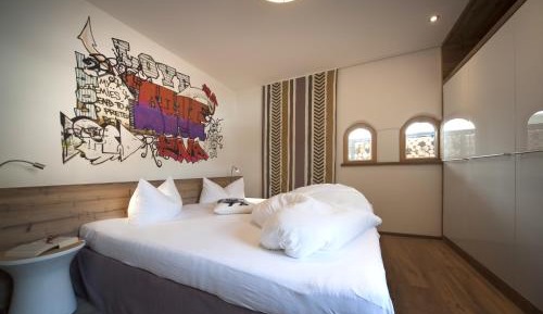 Two-Bedroom Apartment with Terrace
