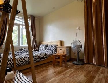 Queen Room with Balcony