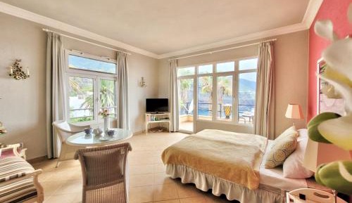 Studio with Sea View