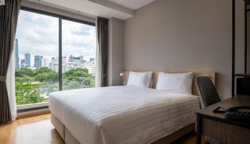 King Room with Garden View