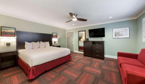 Executive King Room