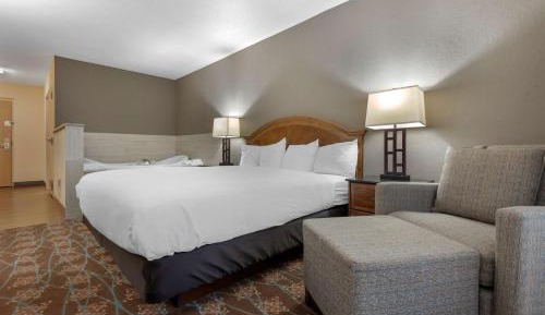 King Room with Spa Bath