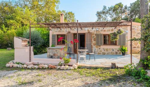 Villa with Garden View