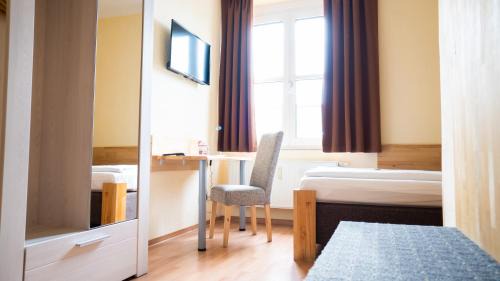 Single Room with Shower